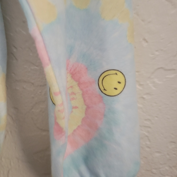 PJ SALVAGE Smiley Day Trip Long Sleeve Top XS - Picture 2 of 5